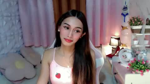 cutie_mitcha online show from 10-06-25, 10:56