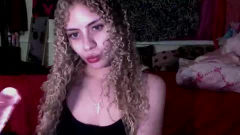 Snapshot of cutiekaylee chatting on 11-13-25, 03:16 cutiekaylee online show from 11-13-25, 03:16