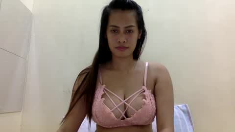 Snapshot of cutietrina chatting on 01-04-25, 04:00 CutieTrina online show from 01-04-25, 04:00