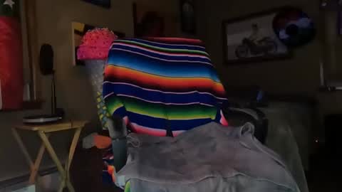 Wedito online show from 10-31-25, 08:59