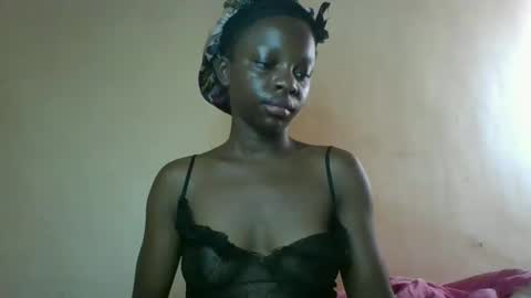 cutty_teshy online show from 02-16-25, 09:04