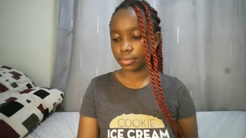 cutypookie online show from 10-29-25, 05:20