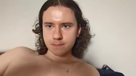 Snapshot of cvpriano chatting on 10-28-25, 11:58 Nylonslave online show from 10-28-25, 11:58