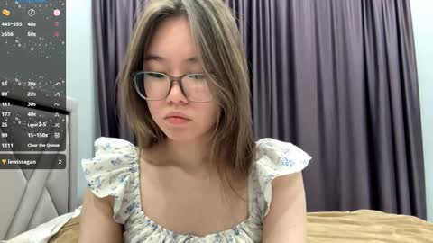 Akemi online show from 10-14-25, 08:26