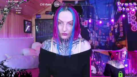Snapshot of cybernekko chatting on 03-08-25, 05:28 Neko online show from 03-08-25, 05:28