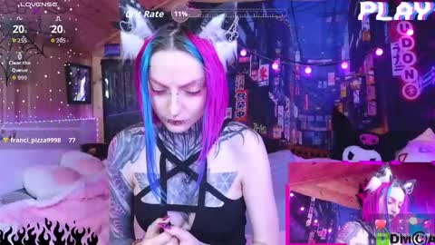 Snapshot of cybernekko chatting on 02-11-26, 05:12 Neko online show from 02-11-26, 05:12