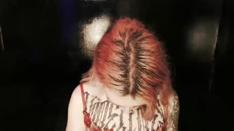 Nikki online show from 11-21-25, 09:13