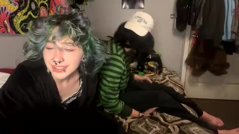 Snapshot of cybrrstarr chatting on 11-12-25, 03:18 cybrrstarr online show from 11-12-25, 03:18