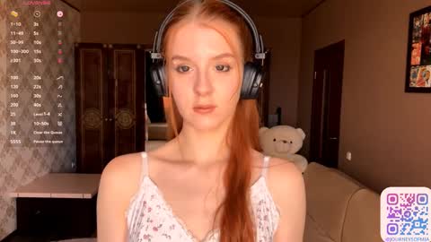 Mia online show from 09-16-25, 01:01