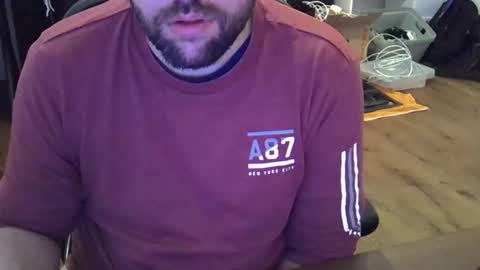 cyrsug online show from 10-20-25, 02:06