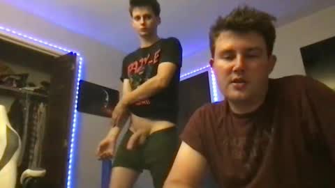 Aeboy12 online show from 09-11-25, 03:39