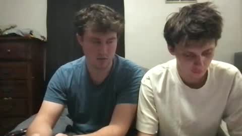 Aeboy12 online show from 10-28-25, 03:36