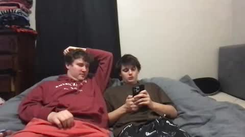 Aeboy12 online show from 12-05-25, 08:49