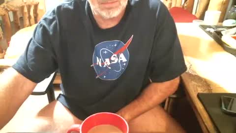 dabaatendae online show from 11-24-25, 01:16