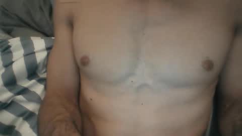 Snapshot of dabeibe chatting on 02-28-25, 09:23 Jewbb online show from 02-28-25, 09:23
