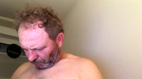 Snapshot of dachdecker7269 chatting on 12-18-25, 05:02 dachdecker7269 online show from 12-18-25, 05:02