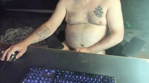 Snapshot of dadbodfatrod chatting on 09-13-25, 04:51 Daddy online show from 09-13-25, 04:51