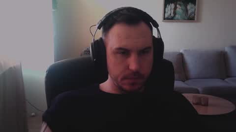 Snapshot of dadbodstephen chatting on 02-06-25, 08:18 DadBodStephen online show from 02-06-25, 08:18