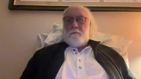 Snapshot of daddy341177 chatting on 02-13-25, 11:50 daddy341177 online show from 02-13-25, 11:50