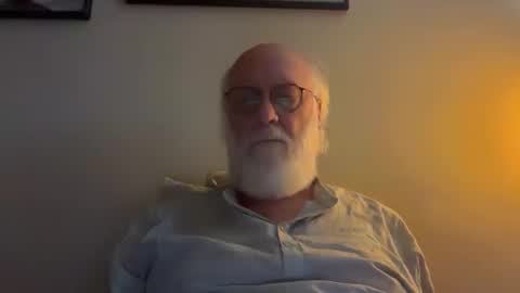 Snapshot of daddy341177 chatting on 09-12-25, 01:22 daddy341177 online show from 09-12-25, 01:22