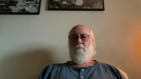 Snapshot of daddy341177 chatting on 11-20-25, 08:30 daddy341177 online show from 11-20-25, 08:30