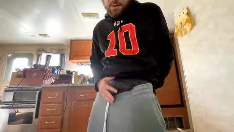 Snapshot of daddydic120402 chatting on 10-23-25, 06:39 daddydic120402 online show from 10-23-25, 06:39