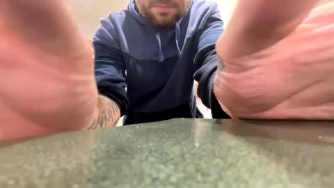 Snapshot of daddydic120402 chatting on 11-23-25, 01:55 daddydic120402 online show from 11-23-25, 01:55