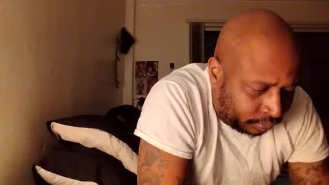 Snapshot of daddydickxm chatting on 03-06-25, 05:57 daddydickxm online show from 03-06-25, 05:57