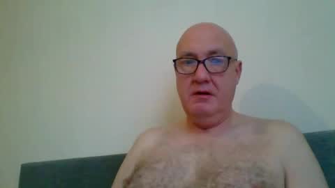 daddyhere4uall6 online show from 11-19-25, 08:03
