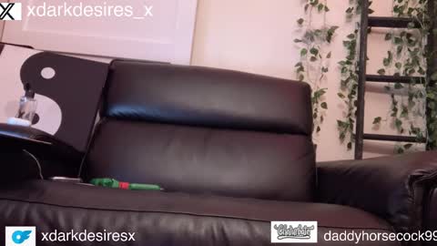 daddyhorsecock99 online show from 03-01-25, 08:02