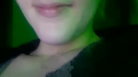 Caroline online show from 09-16-25, 05:08