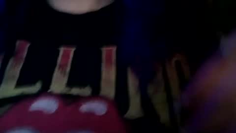Caroline online show from 10-13-25, 03:06