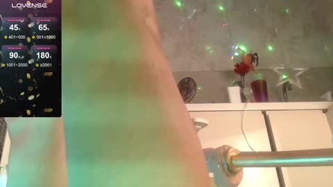 Snapshot of daddymoongirl chatting on 02-24-25, 02:26 Tracey and Eve purple online show from 02-24-25, 02:26