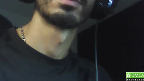 Snapshot of daddyselim chatting on 09-20-25, 01:17 the alpha online show from 09-20-25, 01:17