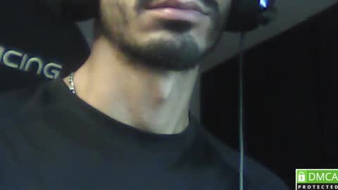 Snapshot of daddyselim chatting on 10-14-25, 07:53 the alpha online show from 10-14-25, 07:53