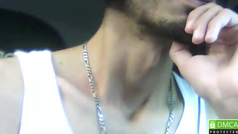 Snapshot of daddyselim chatting on 11-05-25, 07:36 the alpha online show from 11-05-25, 07:36