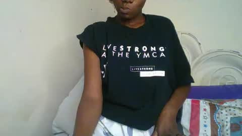 Snapshot of daddyslove_ chatting on 09-14-25, 04:44 Daddys love online show from 09-14-25, 04:44