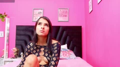 Snapshot of daddyysobsessed_ chatting on 12-17-25, 12:22 Channel. online show from 12-17-25, 12:22