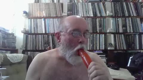 dadpigslut online show from 12-24-24, 12:00