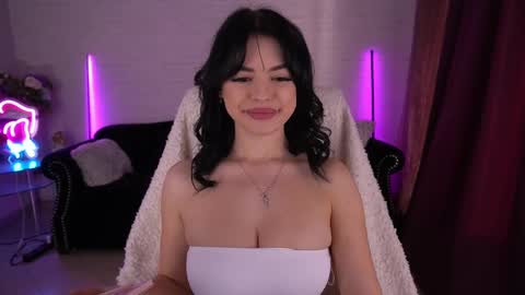 Snapshot of daenerys_daen chatting on 03-06-25, 02:29 daenerys_daen online show from 03-06-25, 02:29