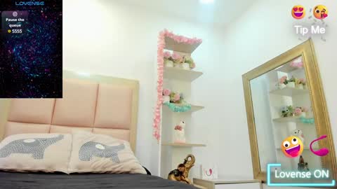 Lesly online show from 01-05-25, 04:04