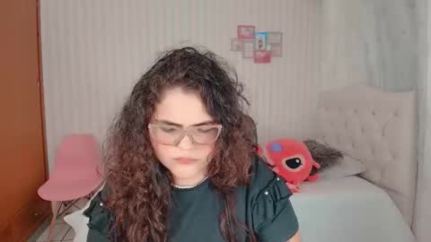 daeneryslove_doll online show from 09-14-25, 11:59