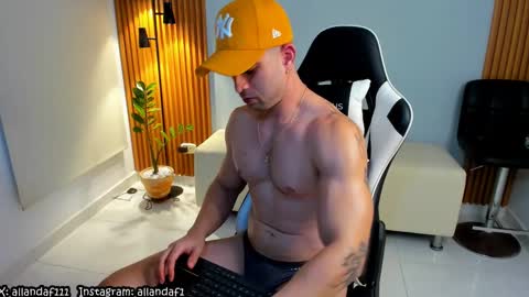 Snapshot of dafboy_ chatting on 01-18-25, 02:14 Allan Daf online show from 01-18-25, 02:14