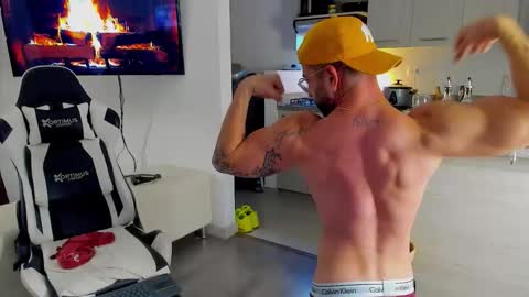 Allan Daf online show from 12-14-25, 01:00