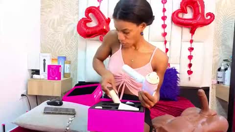 daffnelewis online show from 02-19-26, 11:17