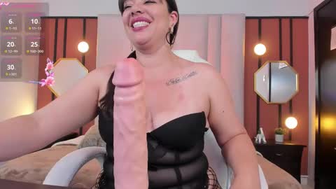 Dafne online show from 01-21-25, 06:02