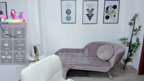 Snapshot of dafne_hills chatting on 11-19-25, 07:14 Dafne online show from 11-19-25, 07:14