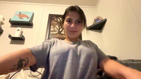 Snapshot of dafnecloutier chatting on 01-06-25, 09:43 Dafne 27 Cory-24 online show from 01-06-25, 09:43