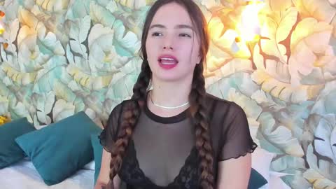 Dafne  online show from 02-22-25, 07:58