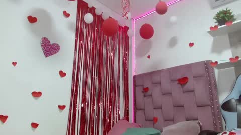 DAFNNE online show from 02-17-25, 12:05